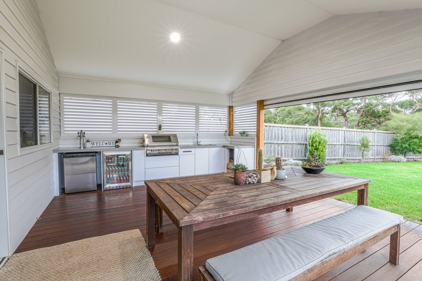 White Outdoor Kitchen with Beer Keg - Rosebud Project